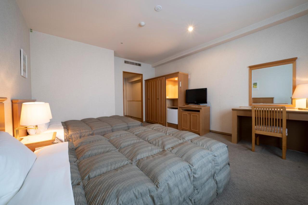 Hotel Econo Komatsu Komatsu  Eksteriør bilde